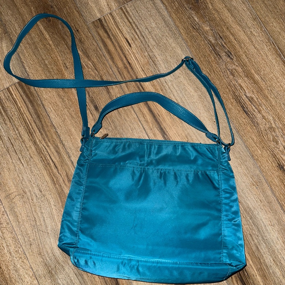 Thirty-One Teal Crossbody Bag with Relaxed Design